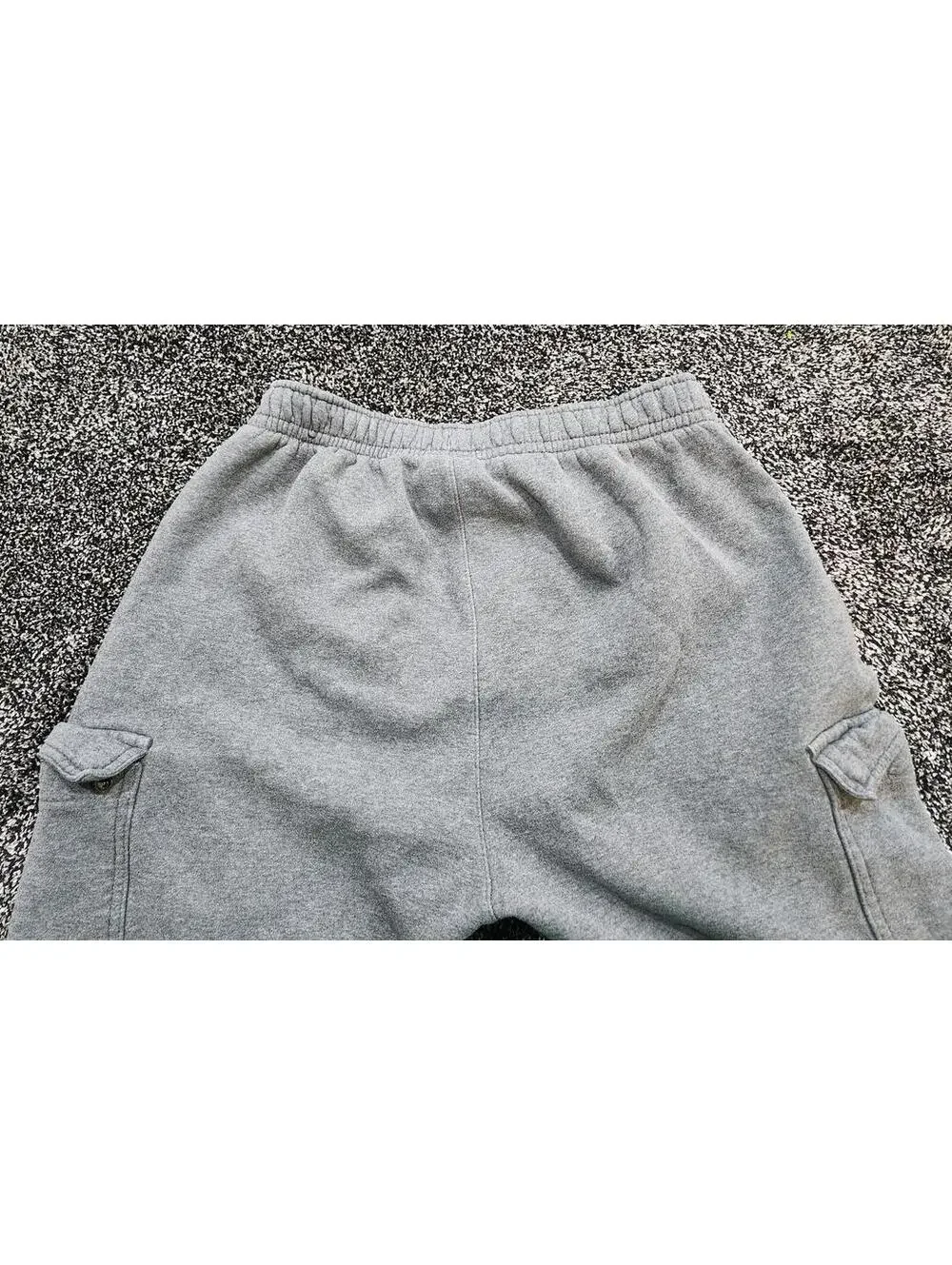 Nike Sportswear Club Fleece Cargo Pants Mens Size Medium Joggers CD3129-071 Gray